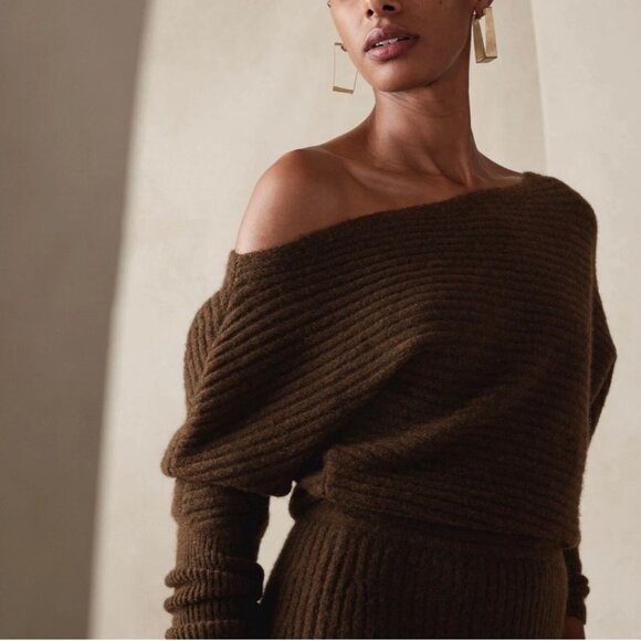 Excellent Banana Republic Sweater Dress Dark Brown Ribbed Sweater Maxi Dress XS - Picture 3 of 7